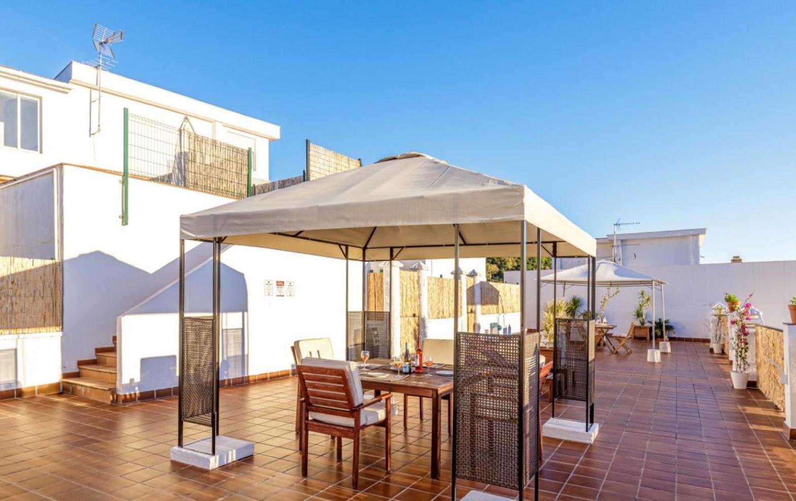 Apartamento Centrico La Merced - Free Parking & Free Gym Málaga Eksteriør billede