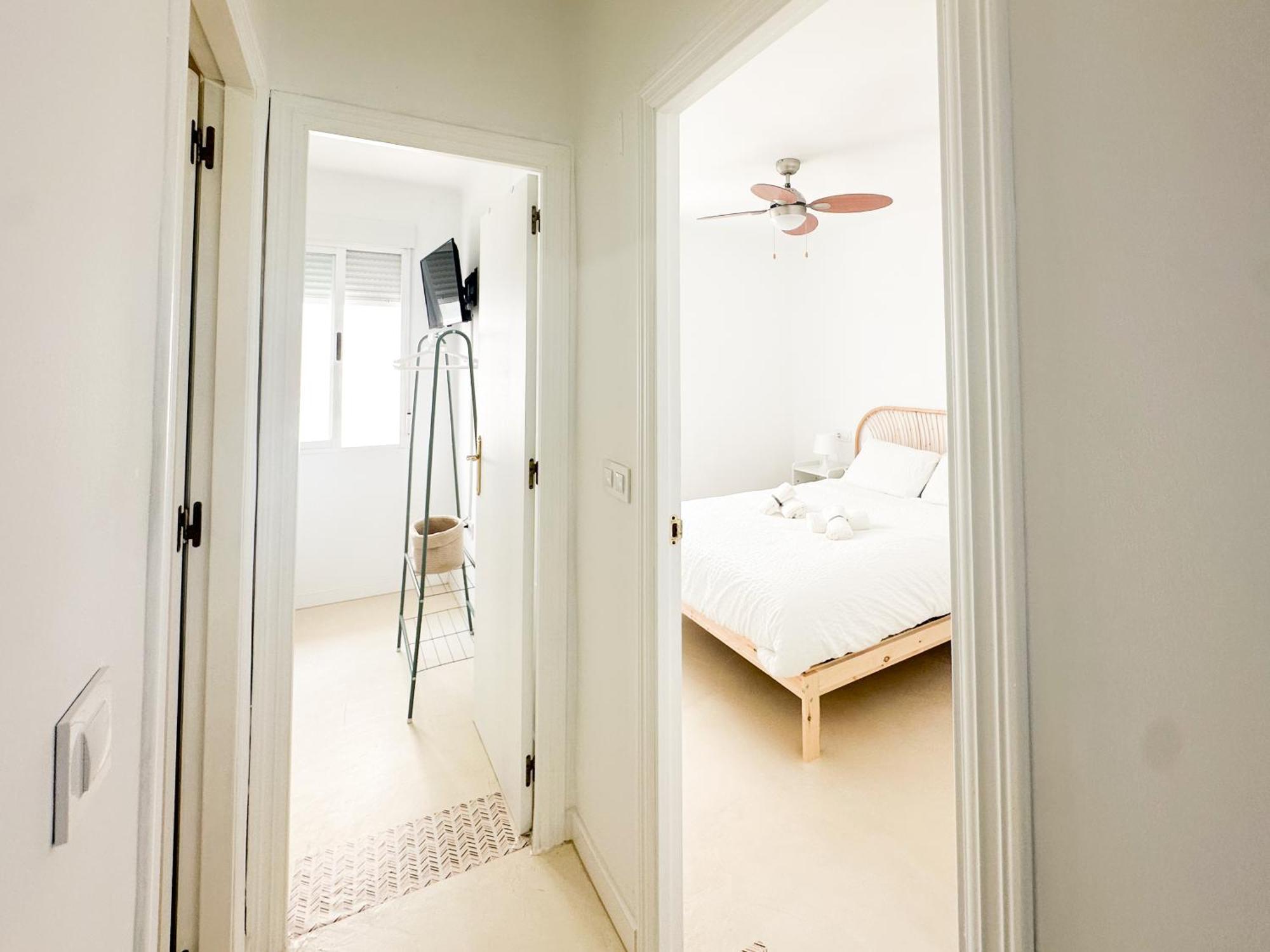 Apartamento Centrico La Merced - Free Parking & Free Gym Málaga Eksteriør billede