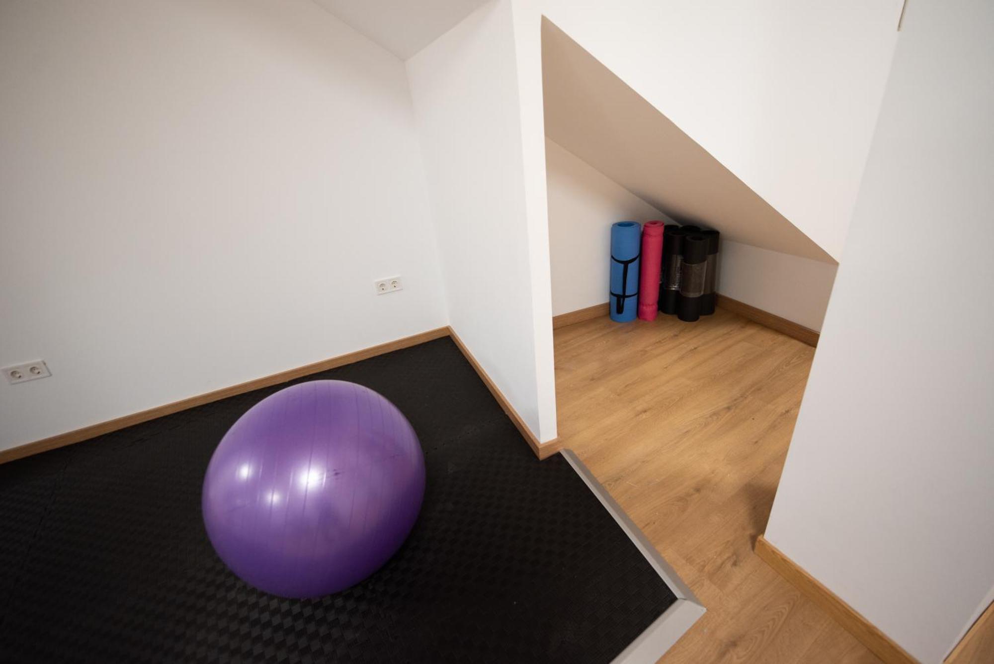 Apartamento Centrico La Merced - Free Parking & Free Gym Málaga Eksteriør billede